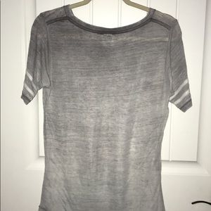 Grey tee, with white stripes